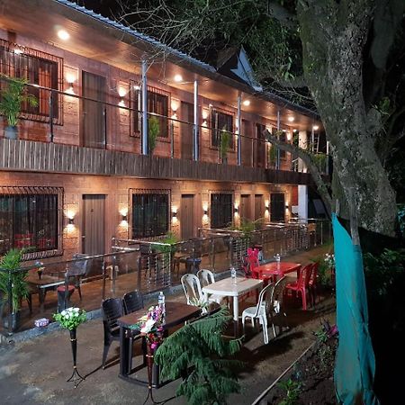 C P Cottage Resort Mahābaleshwar Esterno foto