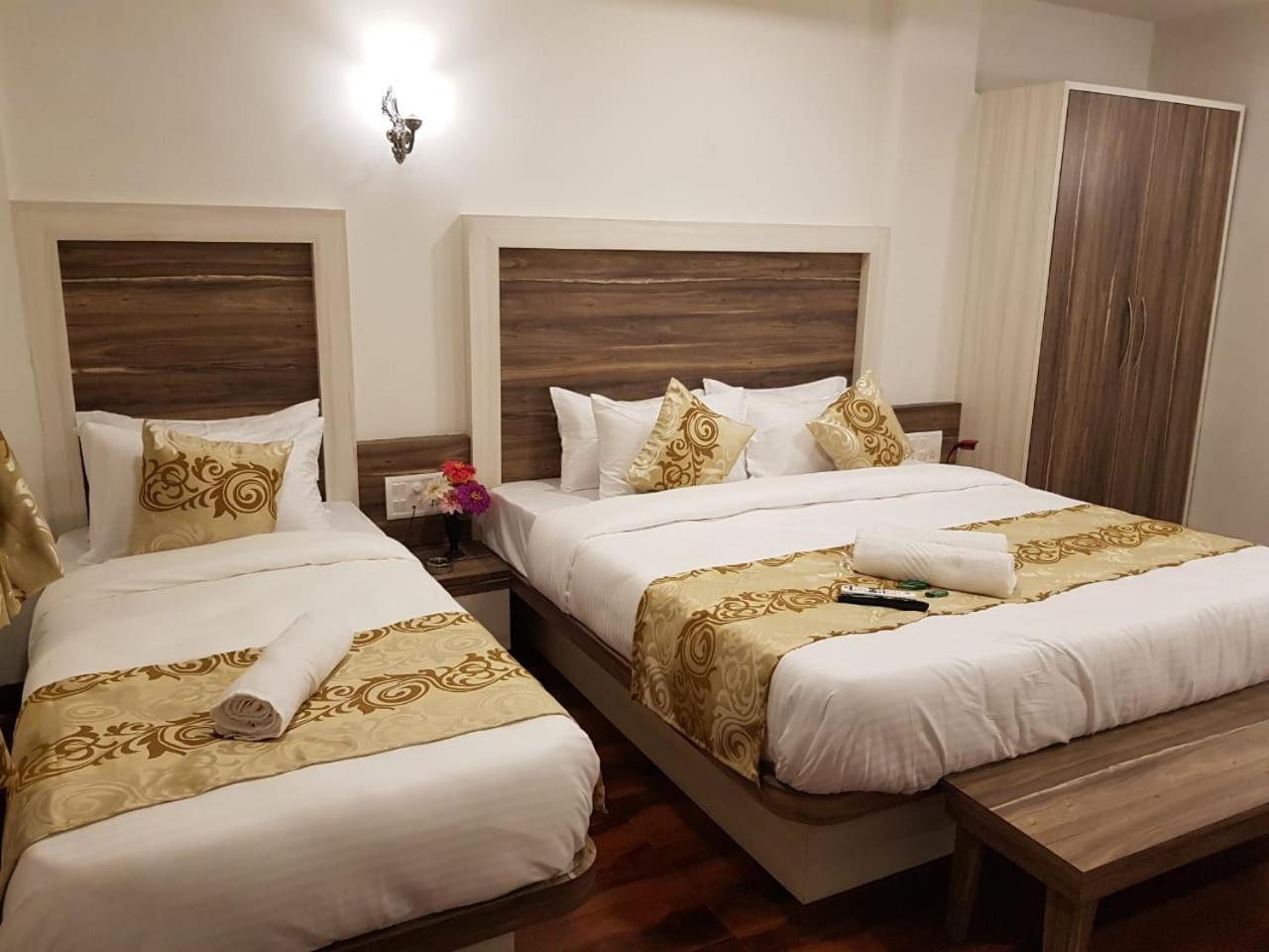 C P Cottage Resort Mahābaleshwar Esterno foto
