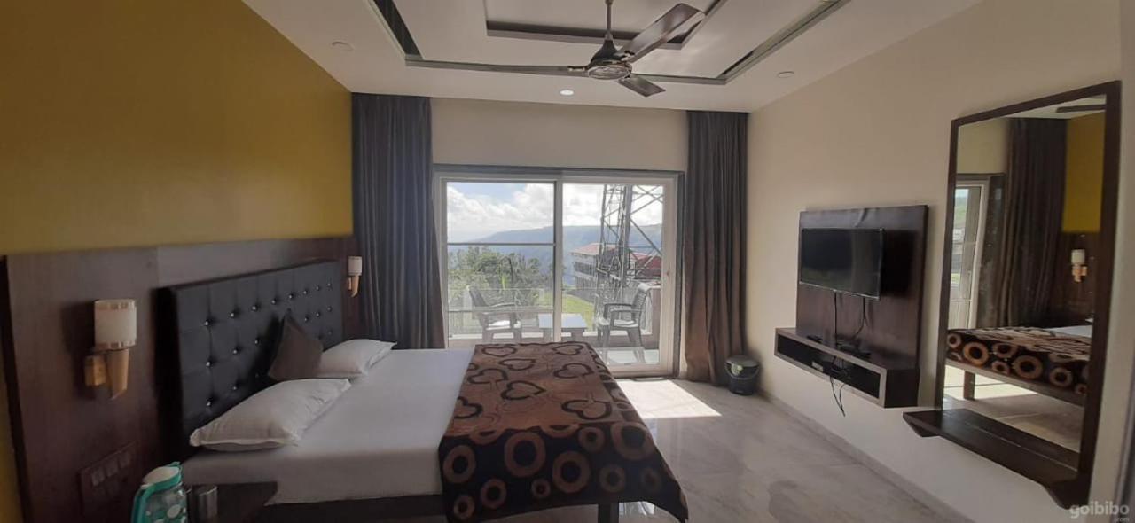 C P Cottage Resort Mahābaleshwar Esterno foto